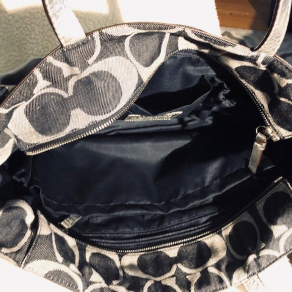 Coach Signature Diaper Bag- NEW! - Picture 5 of 7